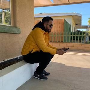 Meet your Posher, Alex